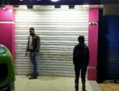 حملات لإغلاق المتاجر والمقاهى لمواجهة انتشار فيروس كورونا بالبحيرة.. صور