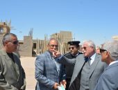 صور.. محافظ جنوب سيناء يتفقد المشروعات الجارية بمدينة طور سيناء
