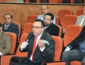 محافظ الدقهلية: توفير 250 طن كلور و250 ماكينة رش لتطهير الشوارع