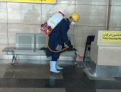صور.. حملات تعقيم وشاملة بالمطارات المصرية ومبنى مصر للطيران للصيانة