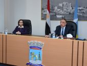 صور.. محافظ الإسكندرية يعلن فتح حساب بنكى للتبرع لمبادرة إدعم عمال اليومية