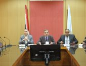 لجنة عليا لإدارة الأزمات بكفر الشيخ.. والمحافظ يستعرض الموقف لمجابهة كورونا