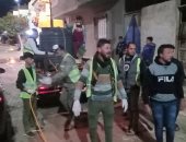 50 شابا من حى أبو صقل بالعريش ينفذون حملة تطهير وتعقيم للحى