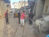 مبادرة شباب بقرية زاوية أبو شوشة بالبحيرة لتطهير مداخل ومخارج المنازل