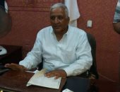 حملة نظافة مكبرة بالكلور والمطهرات وأخرى ضد "الشيشة" بالكوامل بحرى بسوهاج.. صور