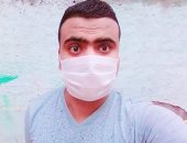 بالجوانتى والكمامة.. "حسين" يشارك فى مبادرة "اليوم السابع" للوقاية من كورونا