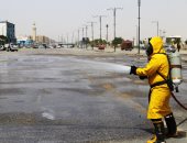 محافظ السويس: بدء حملة تطهير فى الشوارع لمنع انتشار فيروس كورونا.. صور