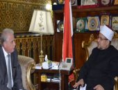 مساعدات بـ350 ألف جنيه لـ700 أسرة متضررة من السيول والأشد احتياجا بجنوب سيناء