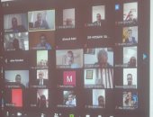 رئيس جامعة بنها يجتمع بعمداء الكليات والطلاب عبر الفيديو كونفرانس