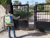 صور.. تعقيم المناطق الأثرية وسيارات تجوب شوارع الإسكندرية للتنبيه بالالتزام بقرار الحظر