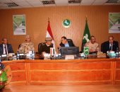 محافظ الشرقية يشكل لجنة أزمات لحل مشكلات المواطنين أثناء الحظر