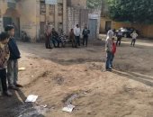 صور.. الوحدة المحلية بالمنيا تفض سوق إطسا البلد وريدة لمواجهة "كورونا"