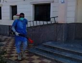 شباب الغنيمة بسوهاج ينظمون حملة لتعقيم الشوارع والتوعية من خطر كورونا