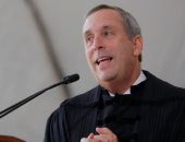 كورونا يصيب رئيس جامعة هارفارد وزوجته ويوقف الدراسة للطلاب ويحولها أون لاين