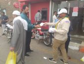 شباب قنا ينظمون عملية صرف الرواتب من ماكينات الـATM 