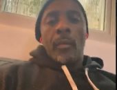 غباء مطلق ..إدريس ألبا يرد على ادعاءات كذبه حول إصابته بفيروس كورونا