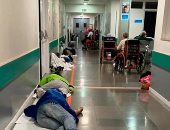 شاهد مأساة داخل مستشفى إسبانية بسبب ارتفاع المصابين بفيروس كورونا