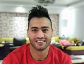 أبو جبل حارس الزمالك يظهر بـ "لوك " جديد في حظر التجول بسبب كورونا