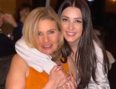 يسرا تهنئ كندة علوش فى عيد ميلادها: ربنا يحفظ عيلتك الجميلة ويسعدك