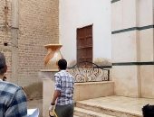 حملة شبابية لتطهير وتعقيم قرية كوم إسفحت فى أسيوط