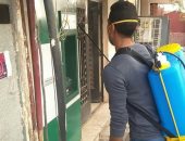 أهالى أخميم بسوهاج يطهرون المنازل والشوارع للحد من انتشار فيروس كورونا