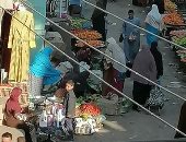 قارىء يشكو من ازدحام سوق قرية مجيريا بأشمون رغم قرارات اغلاق الأسواق