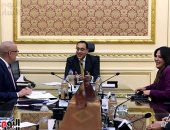  الحكومة تصرف 3.8 مليار جنيه مستحقات للمقاولين لسداد رواتب العمال