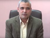 مدير مستشفى سوهاج الجامعى يشرح الفرق بين نزلة البرد و كورونا.. فيديو