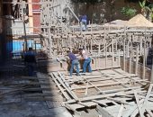 صور.. ضبط وإيقاف أعمال بناء مخالف داخل فيلا "عايدة" الأثرية بالإسكندرية