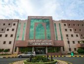 مستشفى الملك فيصل بالسعودية تنفذ مبادرة تحت شعار "إستلم علاجك وأنت بسيارتك "