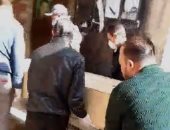 نجل سيدة الإسكندرية المتوفاة: زوجتى أصيبت بسبب رعايتها لأمى.. فيديو 