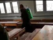 شباب يعقمون معهد بنها النموذجى بنين للحد من انتشار كورونا