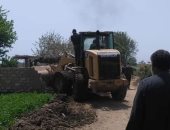 إزالة 29 حالة تعد على الأراضى الزراعية وأملاك الدولة بالمنيا