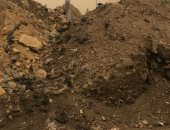  سكان حى المقطم يشكون من تراكم القمامة ومخلفات البناء