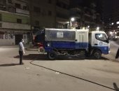 مياه القليوبية تطهر شوارع المحافظة خلال فترة حظر التجوال ضد كورونا.. صور