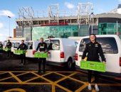 مانشستر يونايتد يشارك فى مكافحة كورونا بالمواد الغذائية