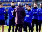 تقارير: عرض 12 لاعباً للبيع فى برشلونة الإسبانى 