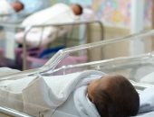 خرج طفلها للحياة وماتت..أم مصابة بكورونا تفقد حياتها أثناء ولادتها