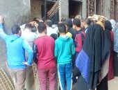 خوفا من كورونا.. شكوى من زحام أمام مخبز العيش بقرية كفر قورص بالمنوفية