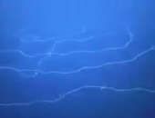 اكتشاف مخلوق غريب فى أعماق المحيط بالقرب من أستراليا.. فيديو وصور