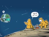 كاريكاتير صحيفة إماراتية.. الفضائيين يسخرون من الأرض بسب كورونا