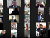 وكيل تعليم الشرقية يجتمع مع مديرى عموم الإدارات عبر فيديو كونفرانس