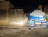 صور.. رش وتطهير شوارع الأحياء والعزب أثناء حظر التجوال بمطروح