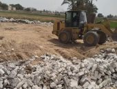 مراكز المنيا تُزيل 75 حالة تعد على الأراضى الزراعية.. صور