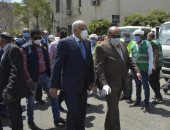 محافظ الجيزة: تعقيم وتطهير 2500 شارع ومنطقة بالمحافظة حتى الآن