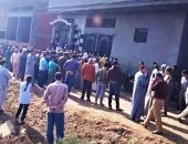فيديو.. تجمهر المواطنين لمنع دفن طبيبة مصابة بكورونا فى قرية شبرا البهو بالدقهلية