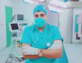 جيشنا الأبيض.. "البناوى" ممرض بمستشفى جامعة قناة السويس فى مواجهة كورونا