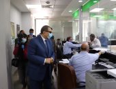 محافظ القاهرة: تقديم كافة التسهيلات أثناء صرف المرحلة الثانية من منحة العمالة غير المنتظمة