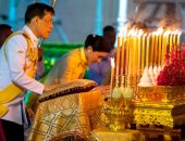 ملك تايلاند يكسر قواعد العزل المنزلى ويسافر 12 ألف ميل لحضور حفلة