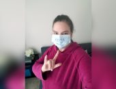 رغم العزل والتباعد.. أمريكية تروى كيفية تسلل فيروس كورونا لمنزلها